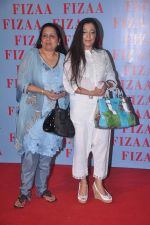 at Zarine Khan_s Fizaa store launch in Mumbai on 30th March 2012 (30).JPG